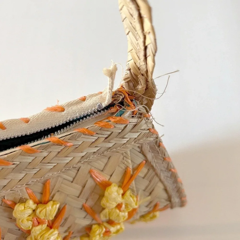 Vtg Woven Straw Handbag‎ Top Handle Orange Yellow Raffia Floral Boho Purse